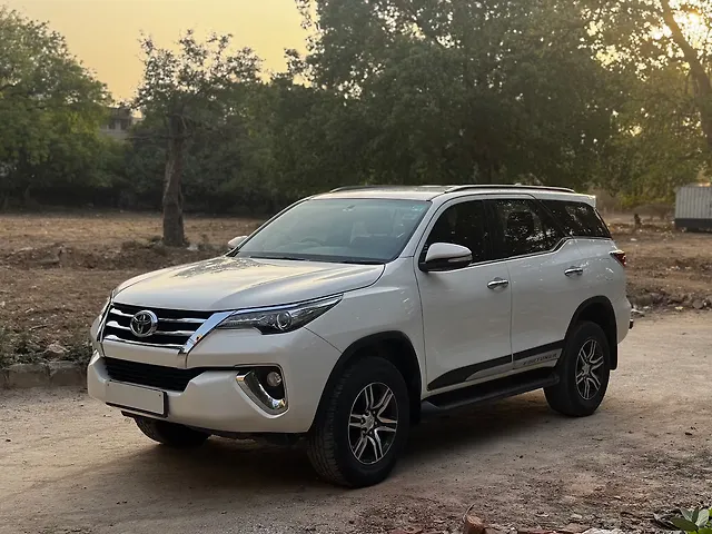 Used Toyota Fortuner [2016-2021] 2.8 4x2 MT [2016-2020] in Delhi