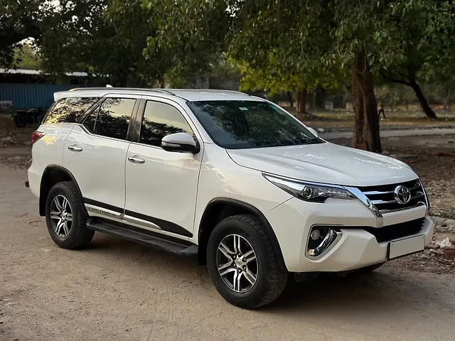 Used Toyota Fortuner [2016-2021] 2.8 4x2 MT [2016-2020] in Delhi