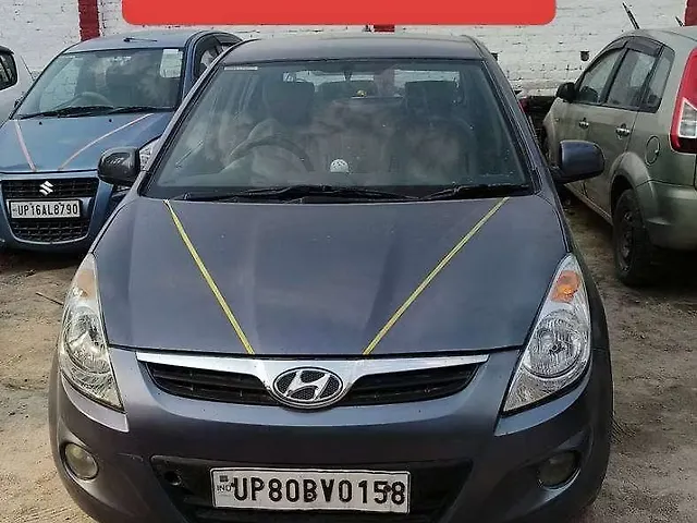 Used 2011 Hyundai i20 in Varanasi