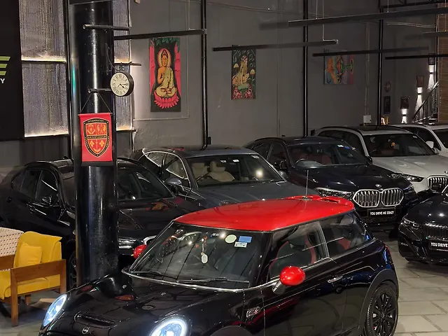 Used 2017 Mini Cooper in Delhi
