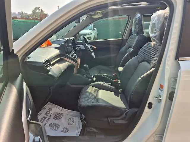 Used Maruti Suzuki Grand Vitara Alpha Plus 2WD Hybrid (Electric + Petrol) 1.5L Automatic (e-CVT) in Mumbai Used Maruti Suzuki Grand Vitara Alpha Plus 2WD Hybrid (Electric + Petrol) 1.5L Automatic (e-CVT) in Mumbai