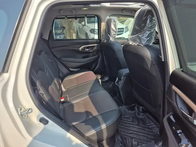 Used Maruti Suzuki Grand Vitara Alpha Plus 2WD Hybrid (Electric + Petrol) 1.5L Automatic (e-CVT) in Mumbai Used Maruti Suzuki Grand Vitara Alpha Plus 2WD Hybrid (Electric + Petrol) 1.5L Automatic (e-CVT) in Mumbai