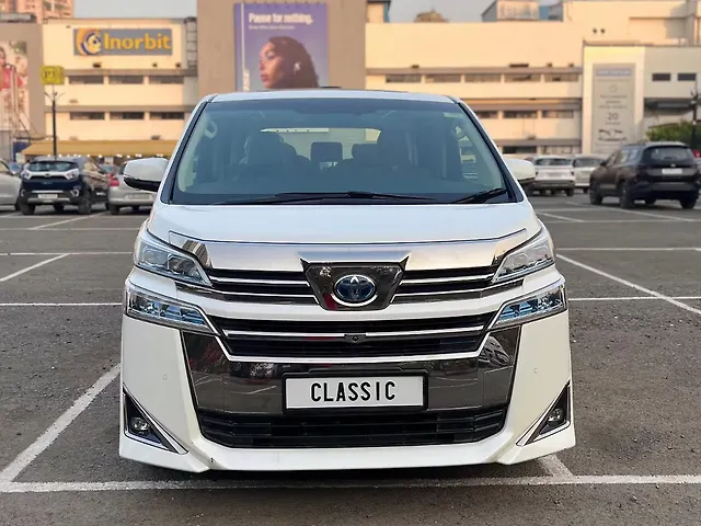 Used 2020 Toyota Vellfire in Mumbai