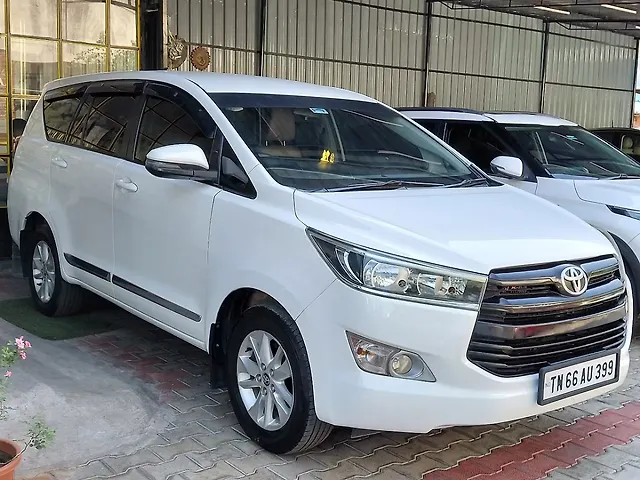 Used Toyota Innova Crysta [2016-2020] 2.4 G 8 STR [2016-2017] in Coimbatore