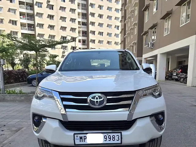 Used 2020 Toyota Fortuner in Indore
