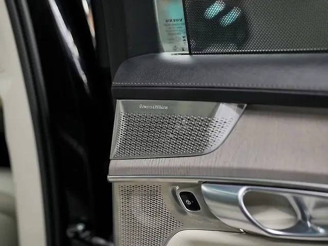 Used Volvo XC90 B5 Ultra in Kolkata Used Volvo XC90 B5 Ultra in Kolkata
