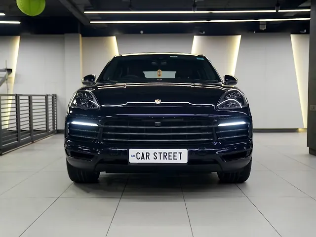 Used 2022 Porsche Cayenne Coupe in Kolkata Used 2022 Porsche Cayenne Coupe in Kolkata