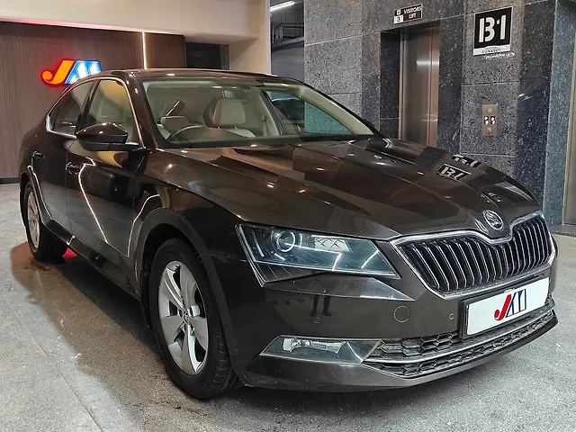 Used 2018 Skoda Superb in Ahmedabad