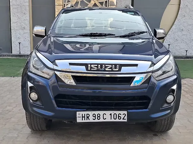 Used 2021 Isuzu D-Max V-Cross in Chandigarh