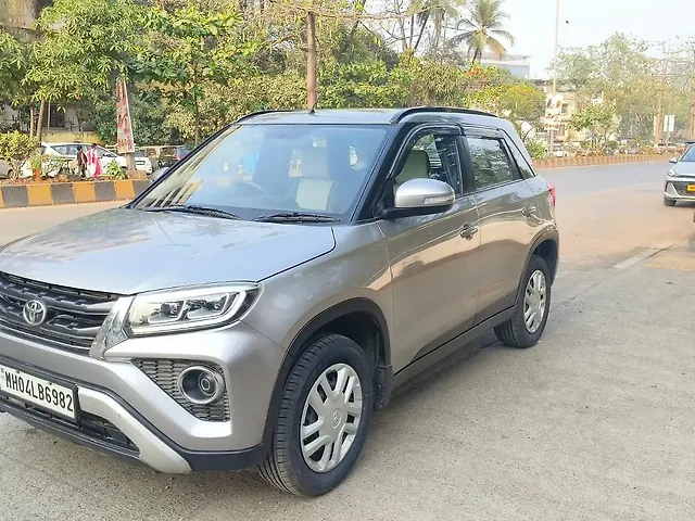 Used Toyota Urban Cruiser Mid Grade AT in Mumbai