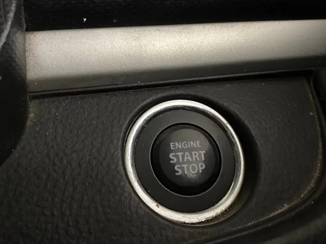 Used Maruti Suzuki Swift [2014-2018] ZXi in Delhi