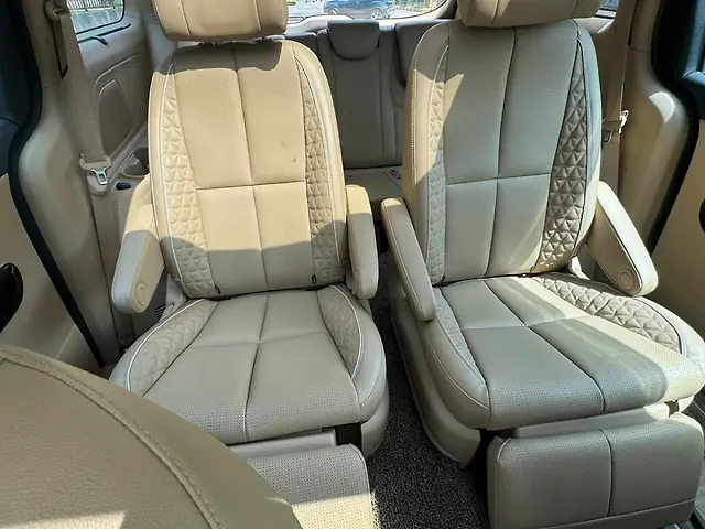 Used Kia Carnival [2020-2023] Limousine 7 STR in Delhi