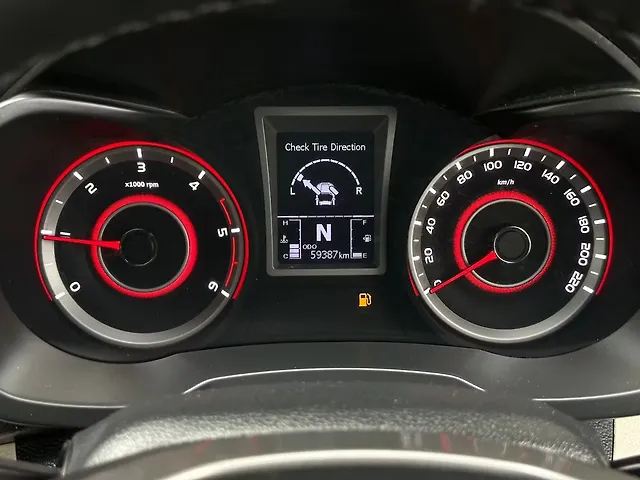 Used Mahindra XUV300 [2019-2024] 1.5 W8 (O) [2019-2020] in Nashik