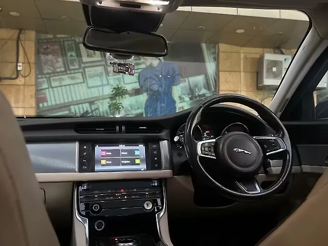 Used Jaguar XF Prestige Diesel in Nagpur
