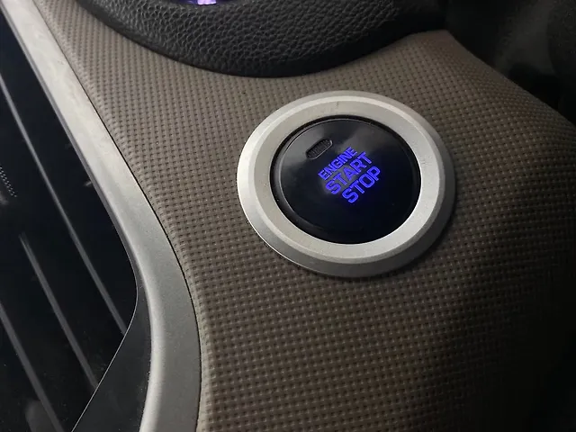 Used Hyundai Creta [2017-2018] SX Plus 1.6 Dual Tone Petrol in Hyderabad