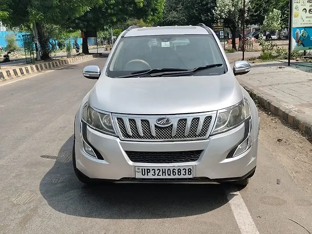 Used 2017 Mahindra XUV500 in Lucknow