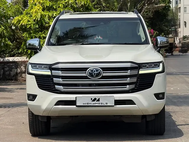 Used 2025 Toyota Land Cruiser in Mumbai