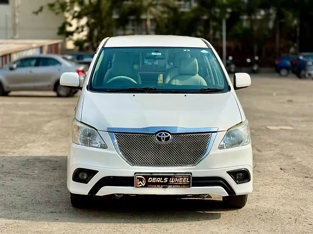 Used 2015 Toyota Innova in Mumbai Used 2015 Toyota Innova in Mumbai