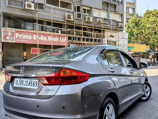 Used Honda City 4th Generation V Petrol [2017-2019] in Surat