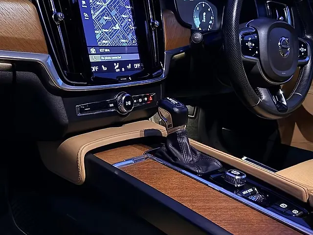 Used Volvo S90 [2016-2021] Inscription D4 [2016-2020] in Chandigarh