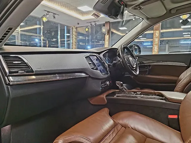 Used Volvo XC90 [2015-2021] Momentum Luxury [2015-2020] in Lucknow