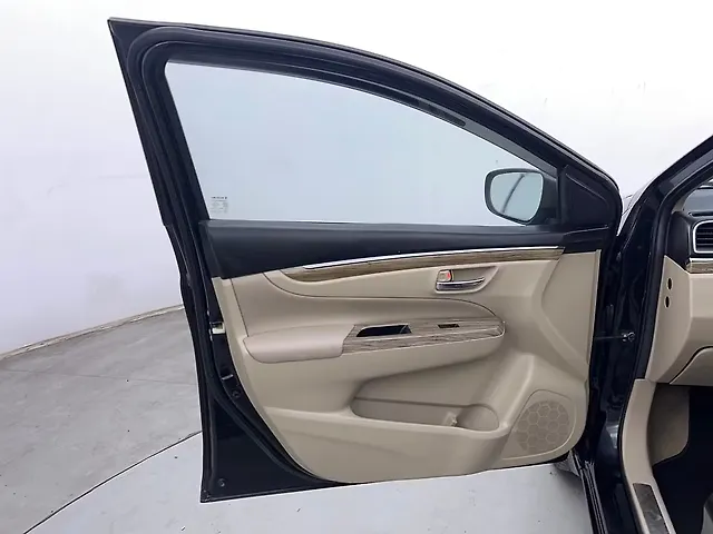 Used Maruti Suzuki Ciaz Alpha Hybrid 1.5 AT [2018-2020] in Chandigarh