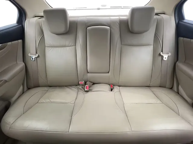 Used Maruti Suzuki Ciaz Alpha Hybrid 1.5 AT [2018-2020] in Chandigarh