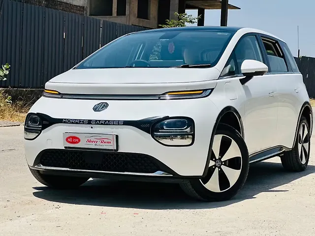 Used 2025 MG Windsor EV in Ahmedabad