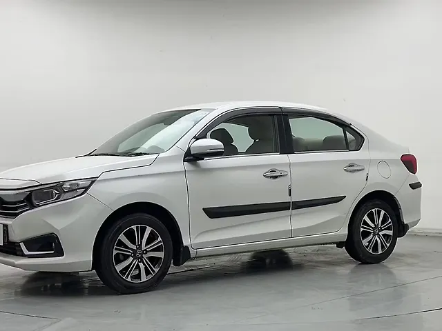 Used 2023 Honda Amaze in Delhi Used 2023 Honda Amaze in Delhi