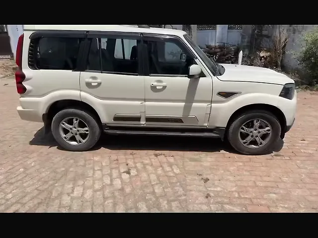 Used Mahindra Scorpio 2021 S9 2WD 8 STR in Lucknow