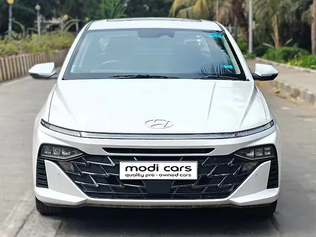 Used 2024 Hyundai Verna in Mumbai Used 2024 Hyundai Verna in Mumbai