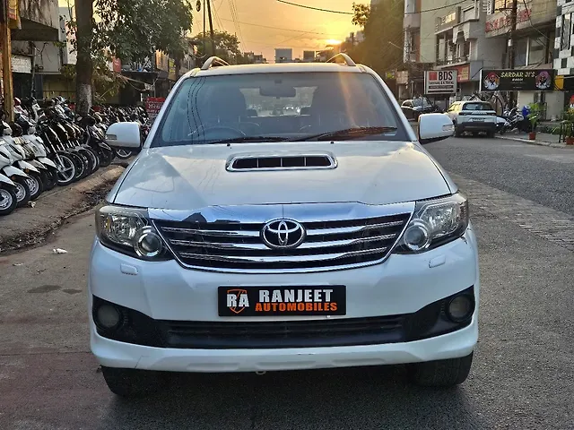Used 2014 Toyota Fortuner in Indore