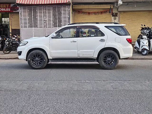 Used Toyota Fortuner [2012-2016] 3.0 4x2 MT in Indore