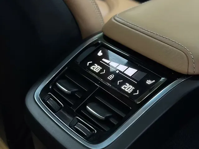 Used Volvo XC60 [2017-2021] D5 Inscription in Chandigarh