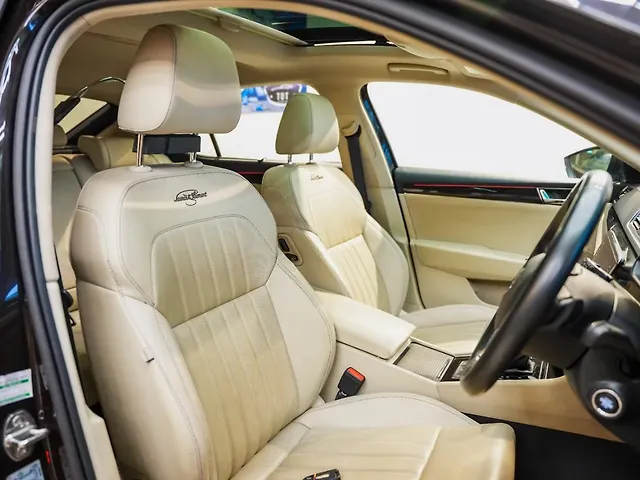 Used Skoda Superb [2020-2023] L&K AT in Delhi