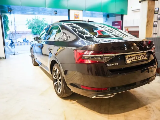 Used Skoda Superb [2020-2023] L&K AT in Delhi