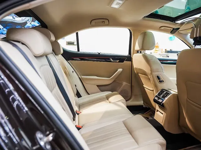 Used Skoda Superb [2020-2023] L&K AT in Delhi