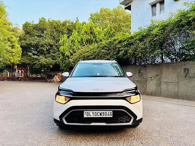 Used 2024 Kia Carens in Delhi
