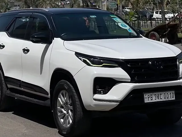 Used Toyota Fortuner 4x2 2WD Petrol 2.7L Automatic in Mohali