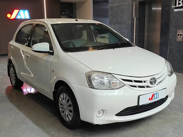 Used 2013 Toyota Etios Liva in Ahmedabad