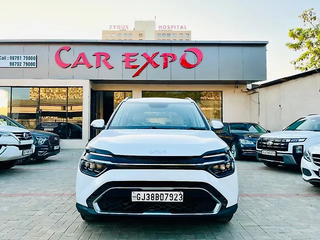 Used 2022 Kia Carens in Ahmedabad