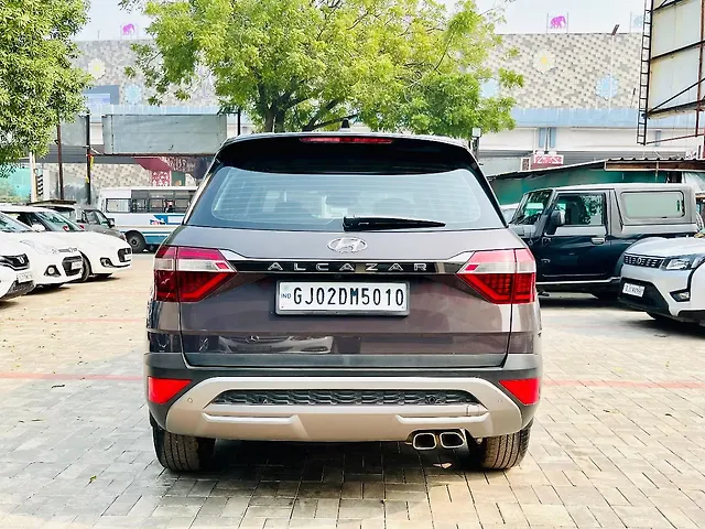 Used Hyundai Alcazar [2021-2023] Platinum 7 STR 1.5 Diesel in Ahmedabad