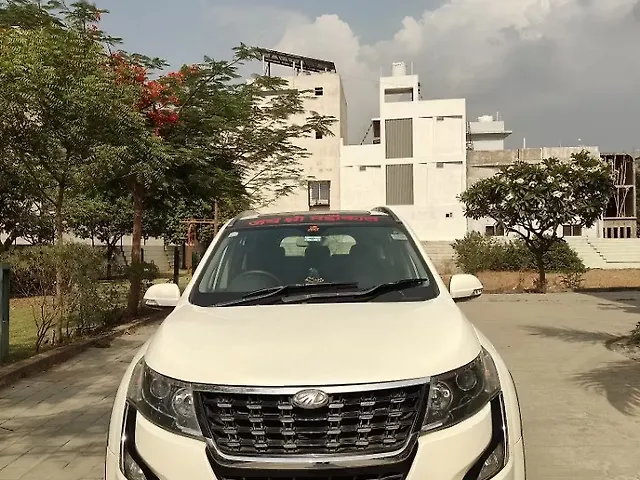 Used 2019 Mahindra XUV500 in Indore