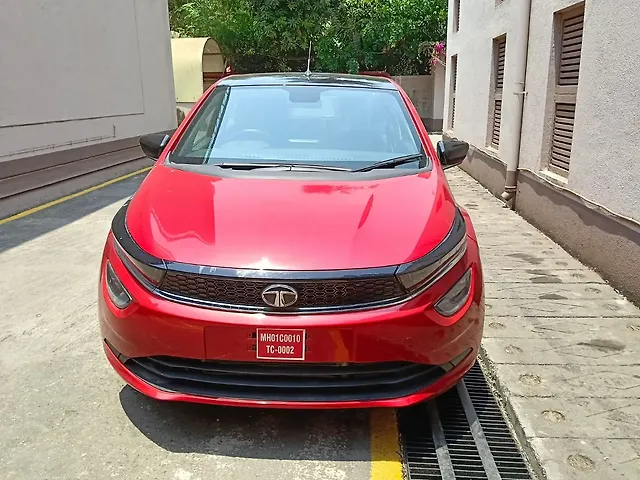 Used 2023 Tata Altroz in Mumbai