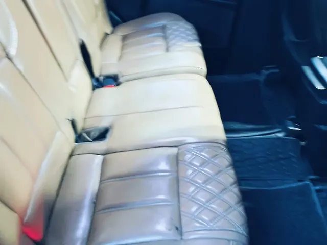 Used Mahindra XUV500 W11 [2018-2020] in Lucknow