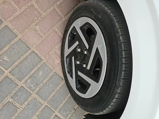 Used Hyundai Aura S Petrol Manual in Bhubaneswar