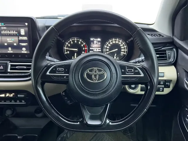 Used Toyota Glanza V AMT [2022-2023] in Navi Mumbai