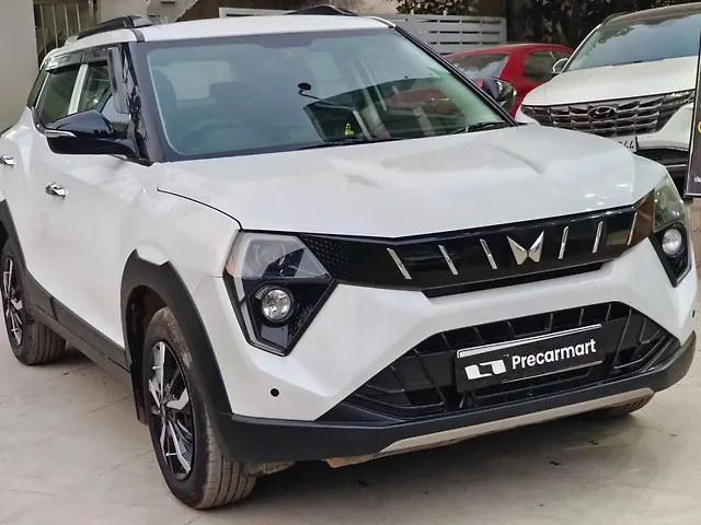 Used 2025 Mahindra XUV 3XO in Bangalore Used 2025 Mahindra XUV 3XO in Bangalore