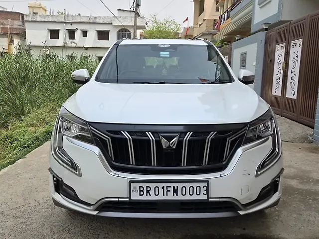 Used Mahindra Old Generation XUV700 AX7 Luxury Pack 2WD Diesel 2.2L Turbo Automatic 7 STR in Patna