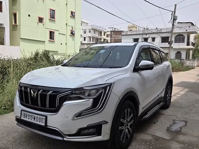 Used Mahindra Old Generation XUV700 AX7 Luxury Pack 2WD Diesel 2.2L Turbo Automatic 7 STR in Patna